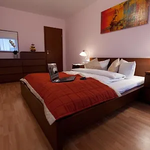 Atomis Apartamento Düsseldorf